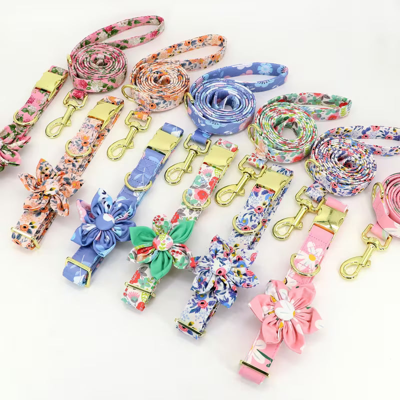Floral Dog Collar & Leash Set – Soft Nylon